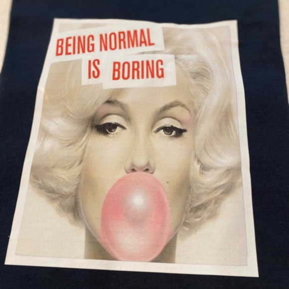 Brand new “Marilyn Monroe, Being normal is bored” - Picture 3 of 5